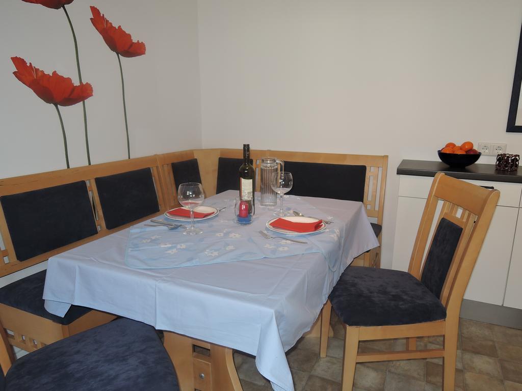 Stadtnahe Landwohnung Клагенфурт Екстериор снимка